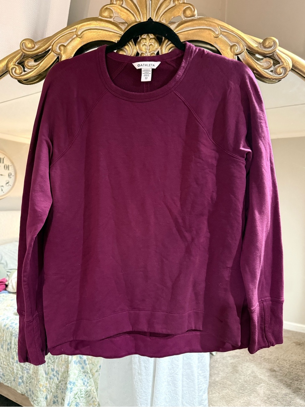 Athleta Plum Raglan Crewneck Sweatshirt